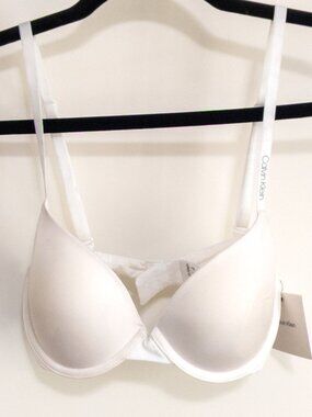 Calvin Klein QP2586 Pure Micro Lightly Lined T-Shirt Bra Sz 32B White NWT Basic